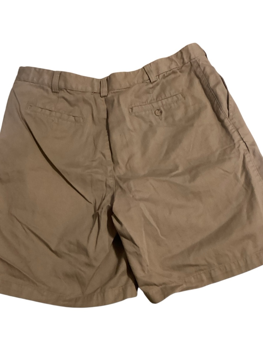 Geoffrey Beene Men's Tan Flat-Front Shorts - Picture 6 of 11